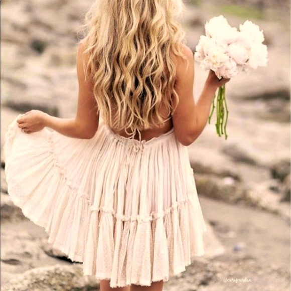 BOHO GYPSY HALTER BABYDOLL DRESS WITH OPEN BACK - Picture 6 of 9
